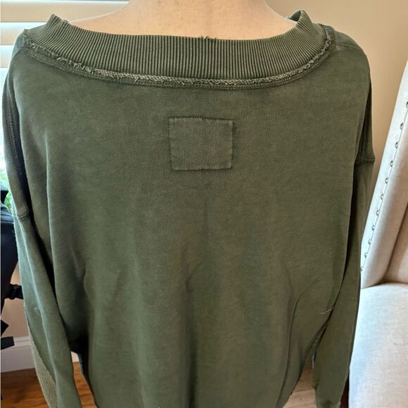 Aerie Vacay Everyday Army Green vintage washed over-sized Sweatshirt - Picture 4 of 8